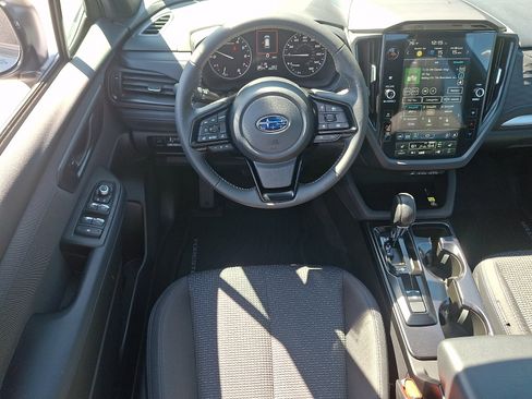 Used 2026 Subaru Forester Premium AWD/4WD image 11