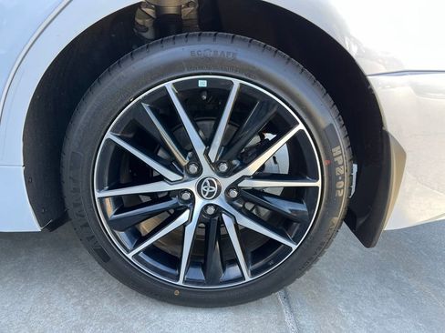 Used 2022 Toyota Camry SE FWD image 21