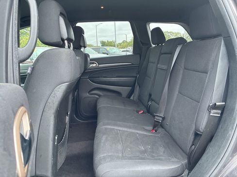 Used 2017 Jeep Grand Cherokee Laredo w/ Quick Order Package 23E image 21