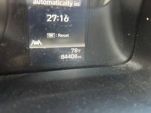 Used 2023 Hyundai Elantra Blue FWD image 15