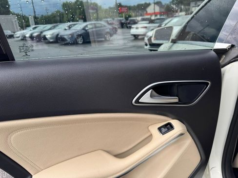 Used 2018 Mercedes-Benz CLA 250 image 25