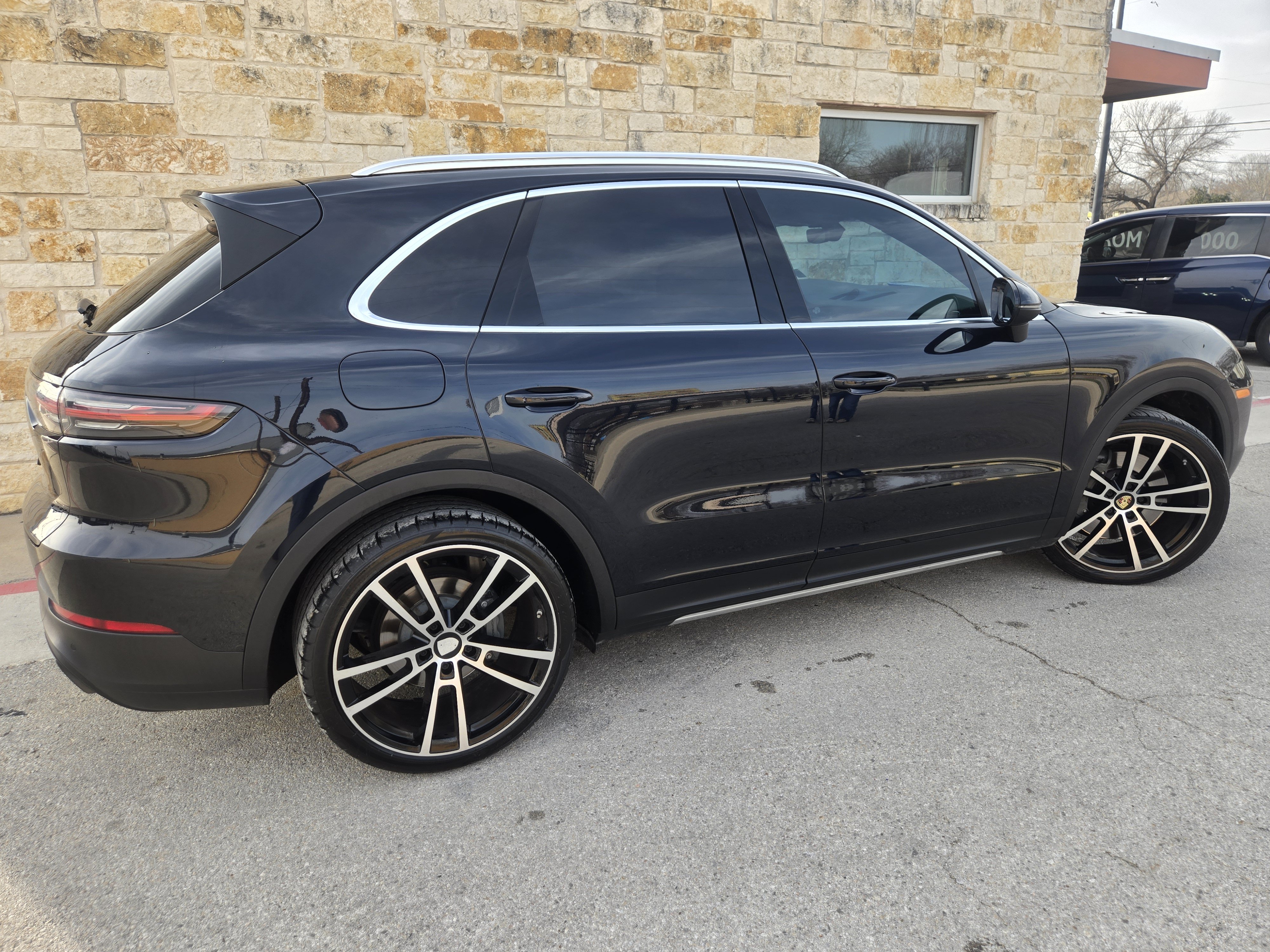 Used 2020 Porsche Cayenne S AWD/4WD image 19