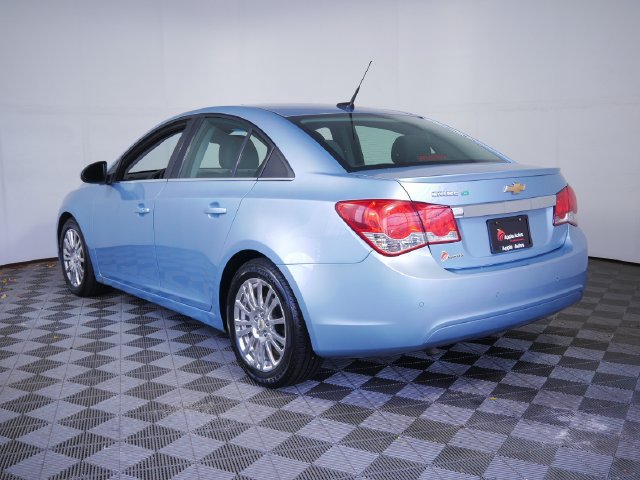 Used 2012 Chevrolet Cruze Eco FWD image 4
