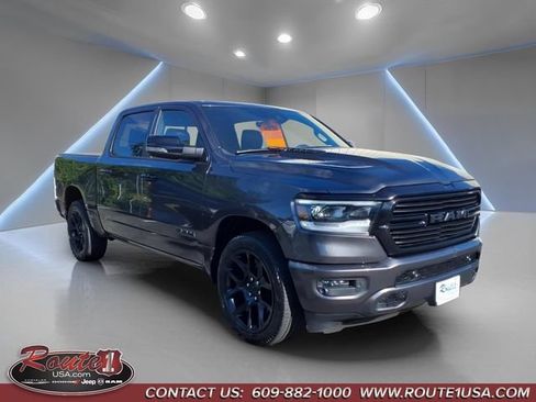 Used 2024 RAM 1500 Laramie AWD/4WD image 1