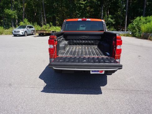Used 2024 Ford Maverick XLT w/ XLT Luxury Package AWD/4WD image 15