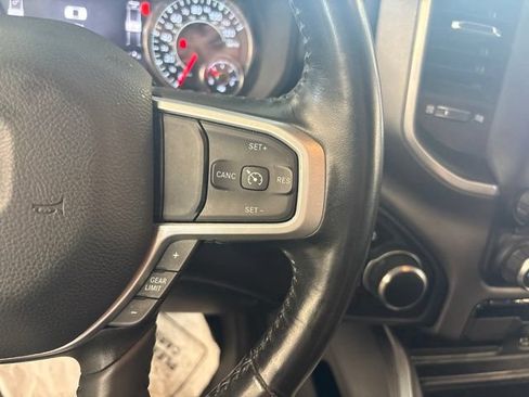 Used 2023 RAM 1500 Big Horn AWD/4WD image 32