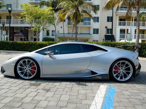Used 2015 Lamborghini Huracan LP 610-4 AWD/4WD image 15