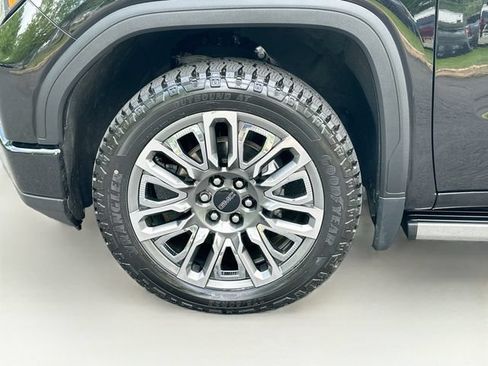 Used 2024 GMC Sierra 1500 Denali Ultimate AWD/4WD image 37