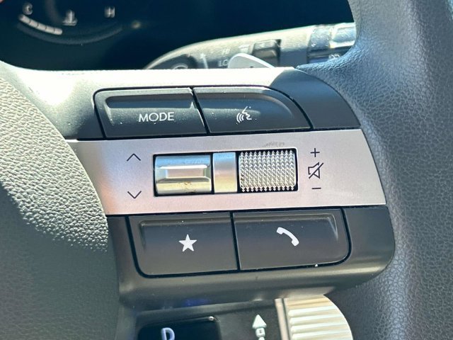 Used 2025 Hyundai Sonata SEL FWD image 27