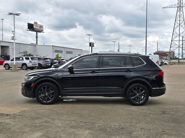 Used 2022 Volkswagen Tiguan SE FWD image 8