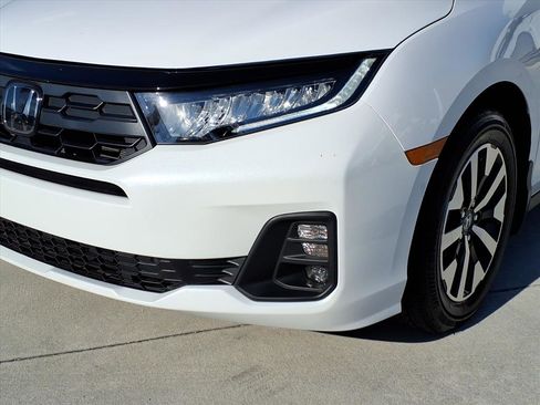 Certified 2025 Honda Odyssey EX-L image 12