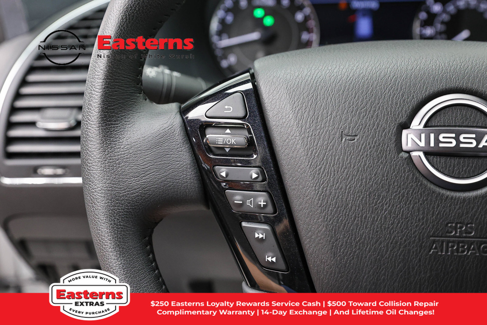 Used 2023 Nissan Armada SV AWD/4WD image 17