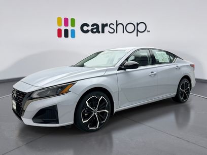 Used 2023 Nissan Altima 2.5 SR