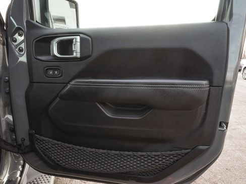 Used 2023 Jeep Wrangler Unlimited Sahara w/ Cold Weather Group image 14