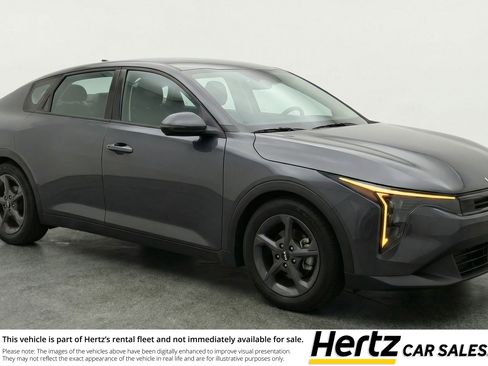 Used 2025 Kia K4 FWD image 1
