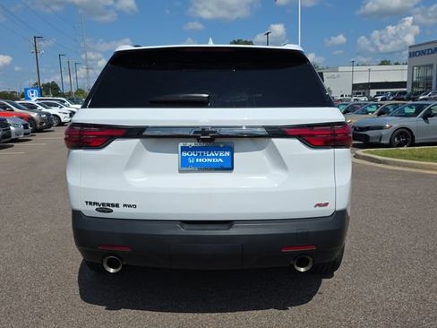 Used 2023 Chevrolet Traverse RS AWD/4WD image 4