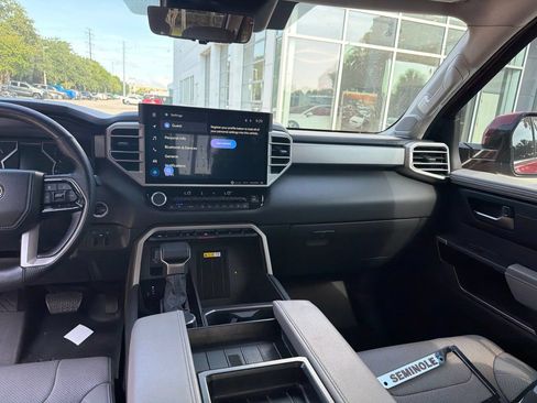 Used 2022 Toyota Tundra Limited RWD image 13