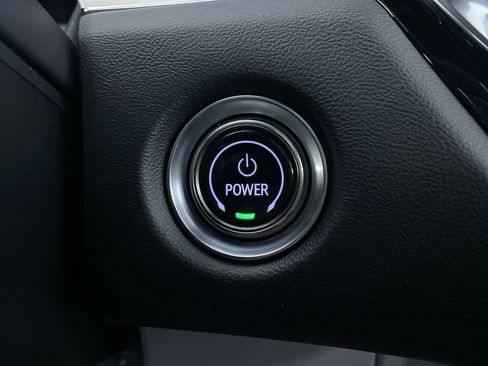 Certified 2024 Cadillac Lyriq Luxury image 8