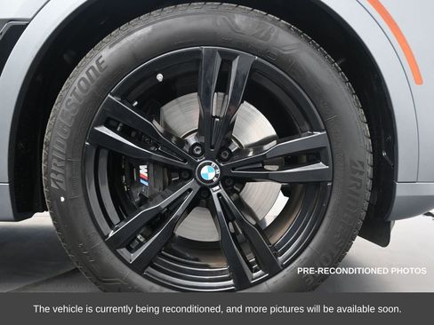 Used 2023 BMW X7 xDrive40i w/ Executive Package image 12