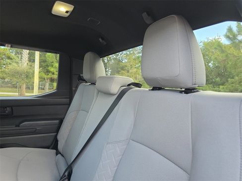 Certified 2025 Toyota Tacoma SR5 image 20