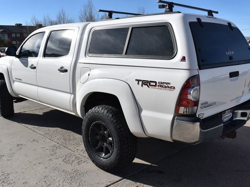 Used 2012 Toyota Tacoma Base image 9