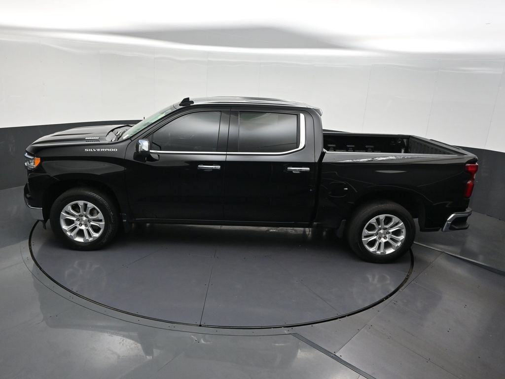 Used 2023 Chevrolet Silverado 1500 LTZ RWD image 18