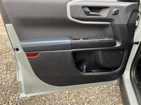 Used 2023 Ford Bronco Sport Outer Banks w/ Tech Package image 17