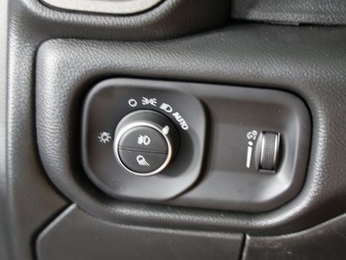 New 2025 RAM 2500 Tradesman image 26