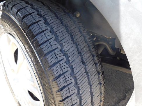 Used 2024 Ford Transit 250 Low Roof w/ Exterior Upgrade Package image 10