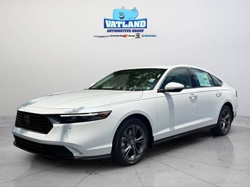 New 2026 Honda Accord EX-L image 32