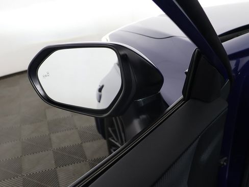 Used 2025 Toyota Camry SE image 27