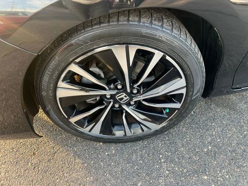 Used 2017 Honda Accord EX-L image 57