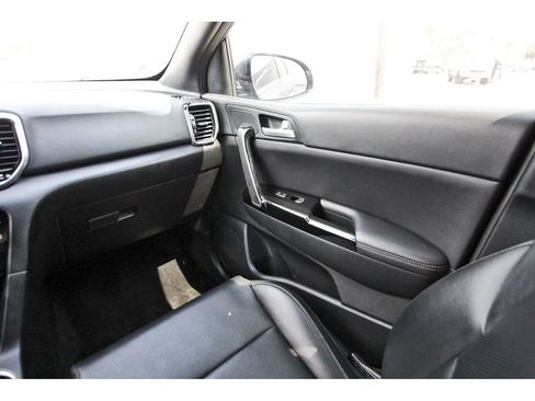 Used 2022 Kia Sportage Nightfall Edition w/ Nightfall Fwd Premium Package image 10