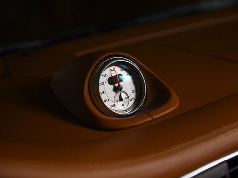 Used 2010 Porsche 911 Turbo AWD/4WD image 17