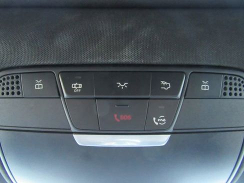 Used 2019 Mercedes-Benz C 300 Sedan image 57