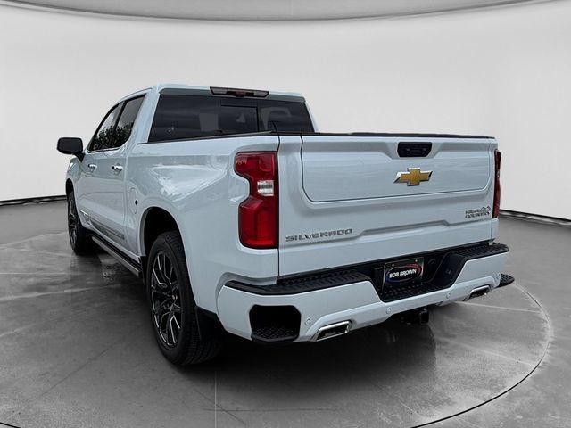 Used 2026 Chevrolet Silverado 1500 High Country AWD/4WD image 5