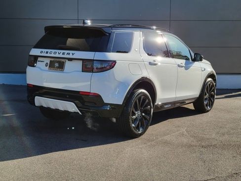 Used 2025 Land Rover Discovery Sport Dynamic SE image 7