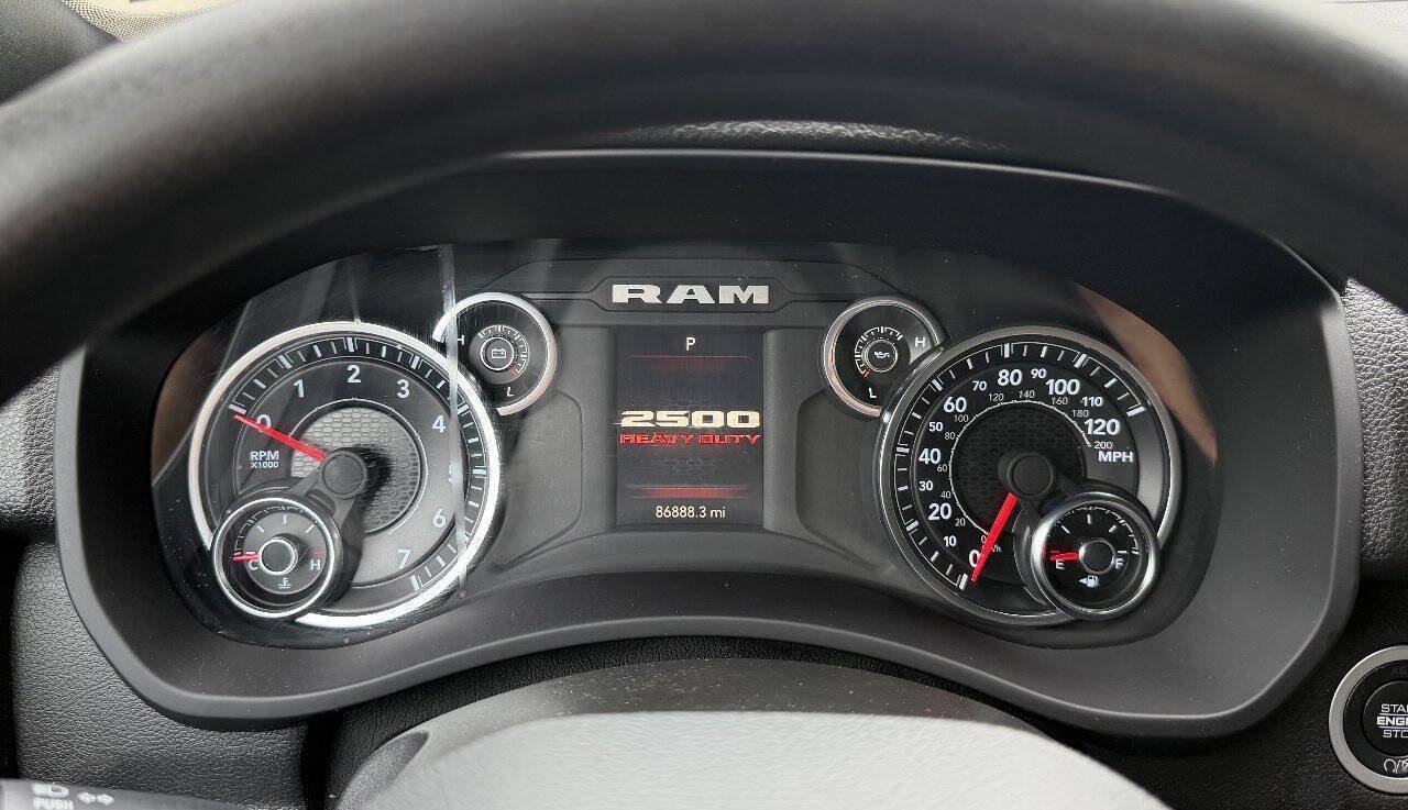 Used 2024 RAM 2500 Tradesman w/ Protection Group AWD/4WD image 41