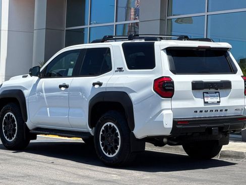 Certified 2025 Toyota 4Runner TRD Off-Road Premium AWD/4WD image 7