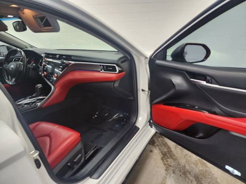 Used 2018 Toyota Camry XSE w/ Driver Assist Package image 32