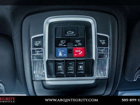 Used 2020 RAM 3500 Limited image 26