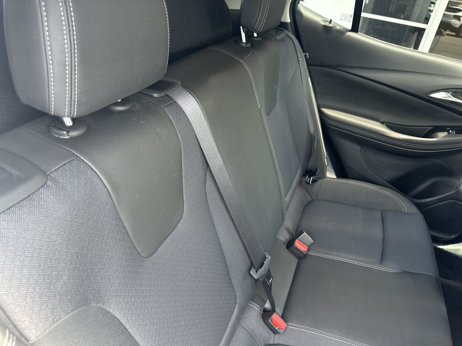 Used 2024 Buick Encore GX Preferred FWD image 23