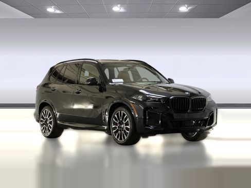 New 2026 BMW X5 xDrive50e w/ M Sport Package image 6