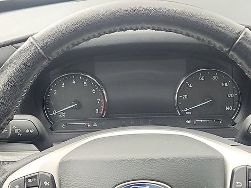 Certified 2022 Ford Explorer XLT w/ Equipment Group 202A AWD/4WD image 13
