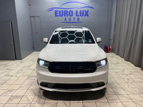 Used 2017 Dodge Durango R/T w/ Blacktop Package AWD/4WD image 4
