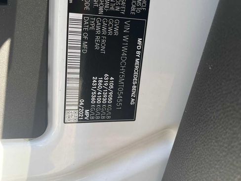 Used 2021 Mercedes-Benz Sprinter 2500 image 34