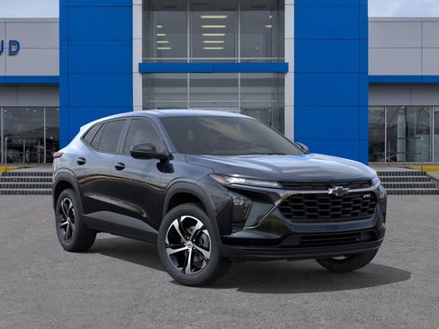 New 2026 Chevrolet Trax RS FWD image 7