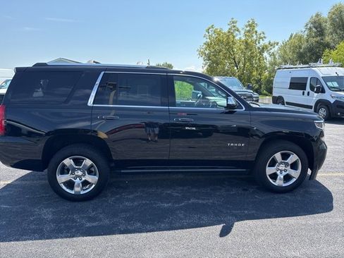 Used 2020 Chevrolet Tahoe Premier w/ Max Trailering Package image 12