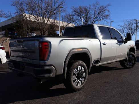 Used 2024 GMC Sierra 2500 Denali w/ Denali Reserve Package image 18