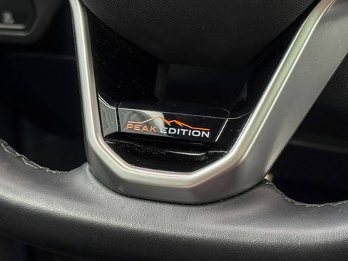 Used 2024 Volkswagen Atlas Peak Edition SEL AWD/4WD image 32